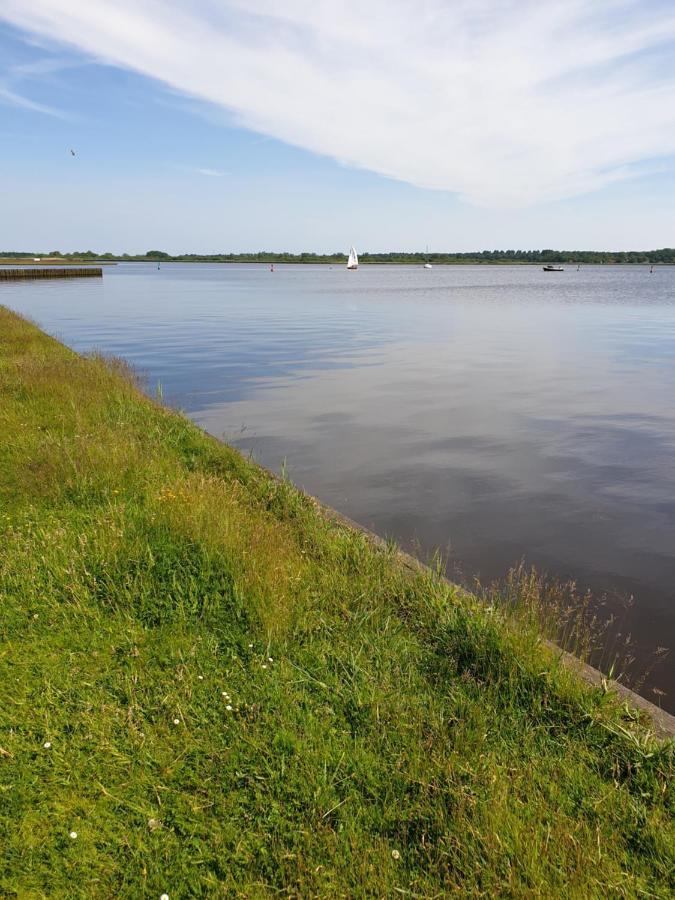Simonsgat 24 Villa Lauwersoog Bagian luar foto